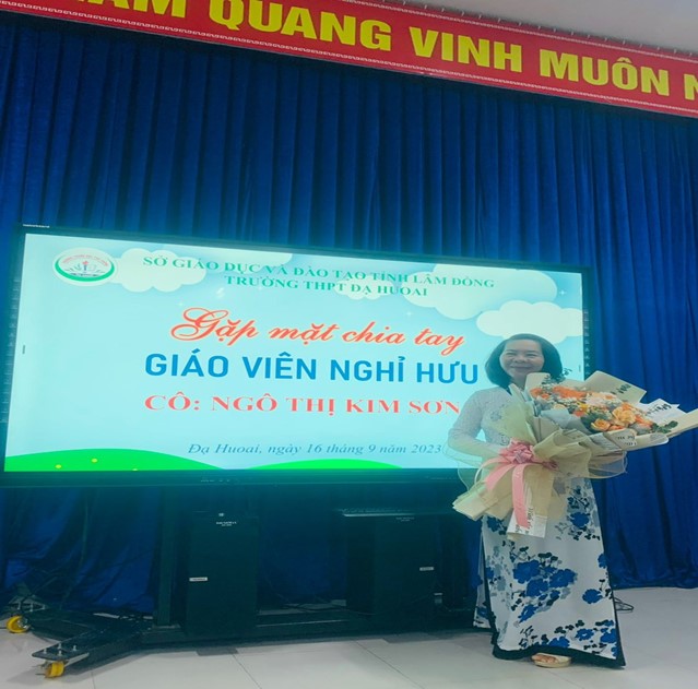 Cô Ngô Thị Kim Sơn tại buổi lễ