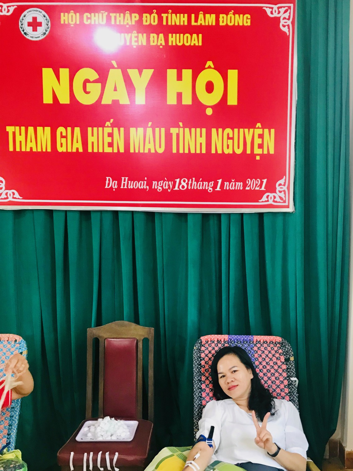 Cô Nguyễn Thị Chín-Tổ trưởng tổ Ngữ Văn-Tiếng Anh