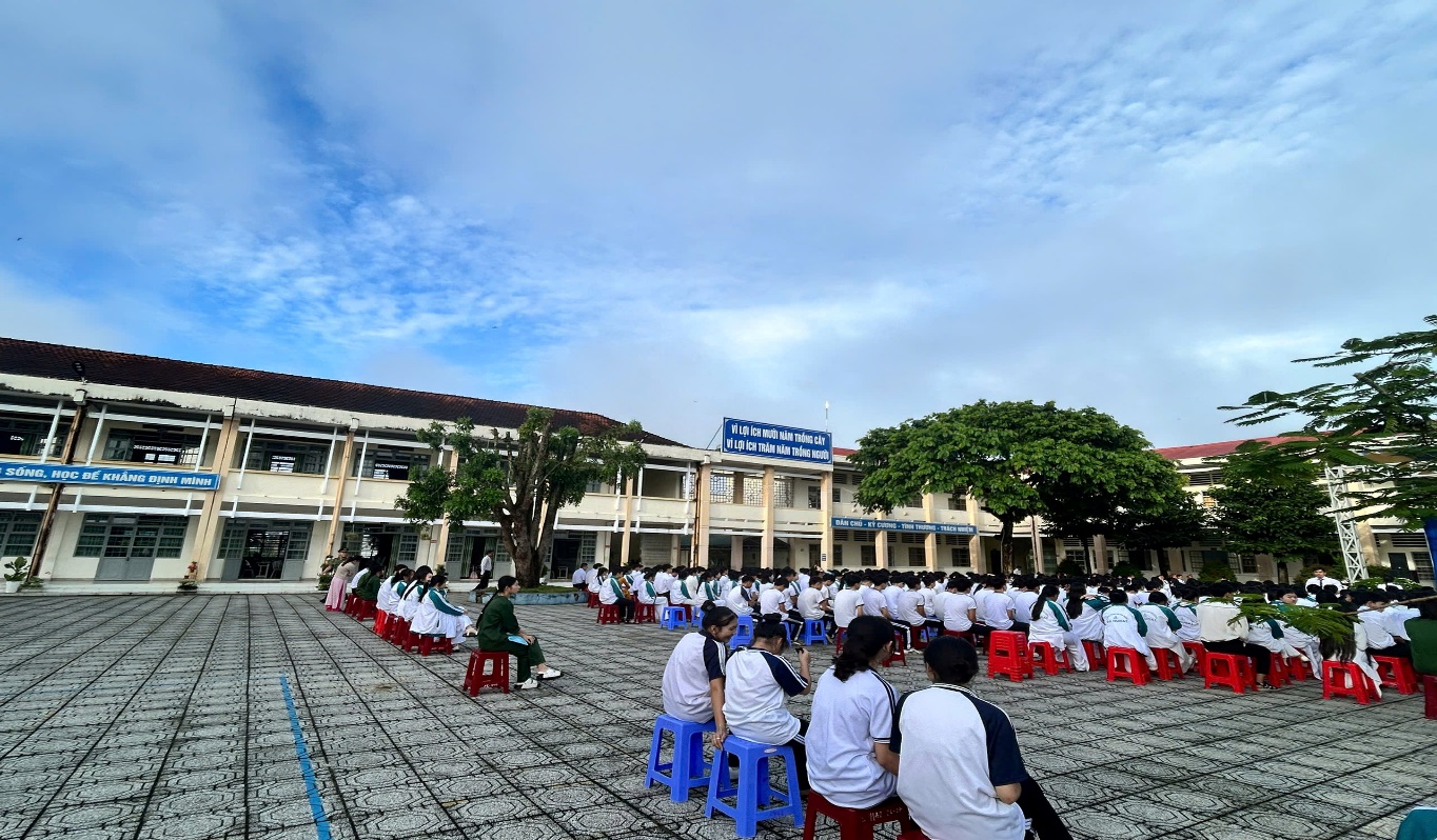 VÌ MỘT NGÀY MAI TƯƠI ĐẸP, VÌ MỘT THẾ HỆ TRẺ LÀNH MẠNH, GIÀU TRI THỨC.